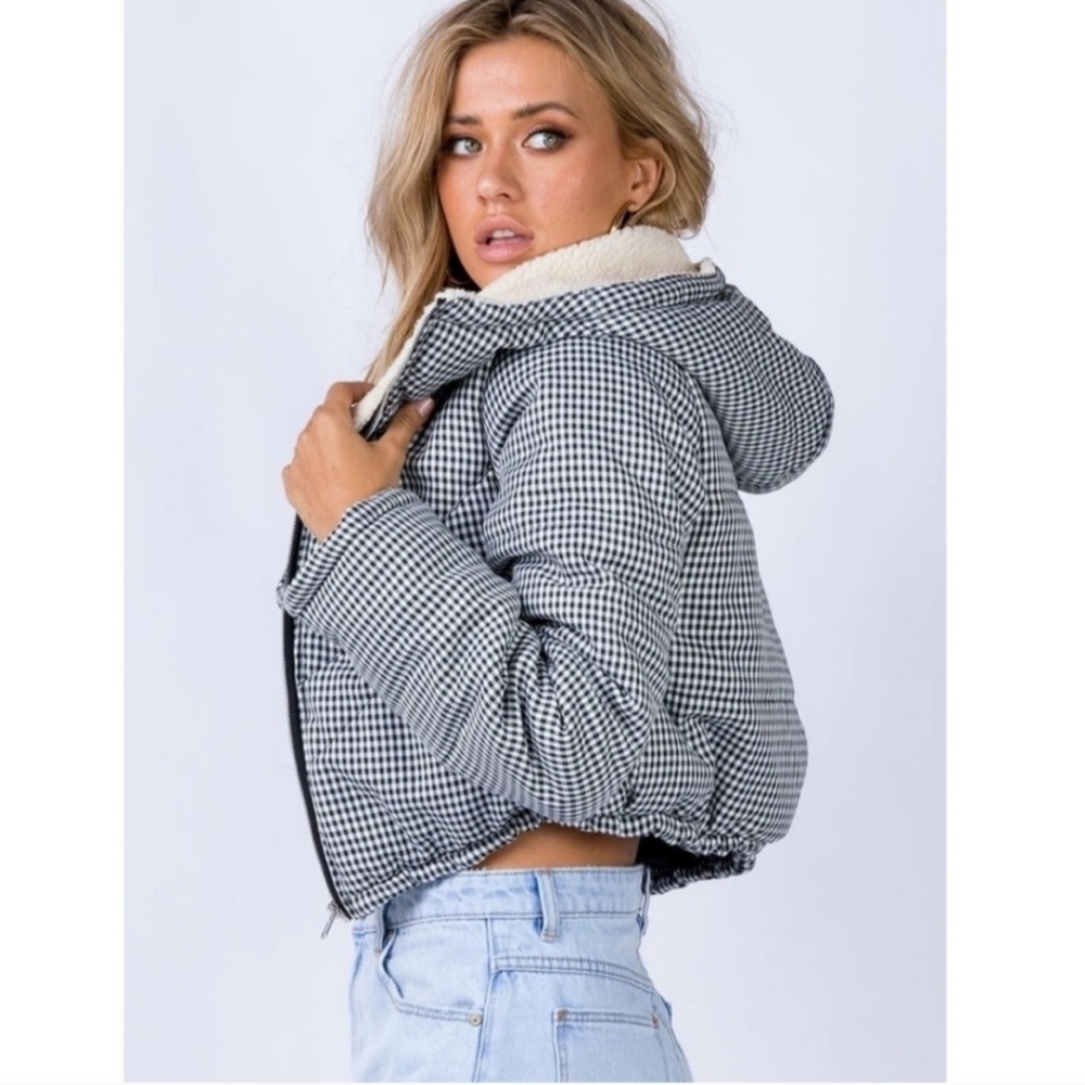 Princess Polly The Keir Houndstooth Puffer Women's Jacket Size L/XL